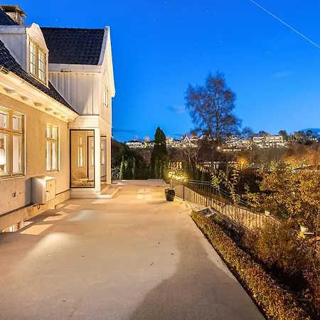 Villa Exclusive - Scandinavian Luxury At Its *