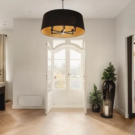 Exclusive - Scandinavian Luxury At Its *