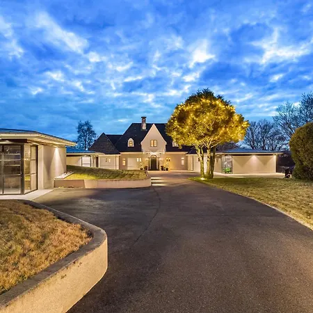 Exclusive - Scandinavian Luxury At Its Villa *